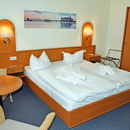 Готель Appartementhaus Sellin (Rugen)