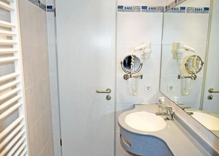 Appartementhaus מלון Sellin (Rugen)